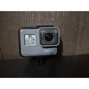GoPro HERO5 Bundle  Black Action Camera w/ 4K HD Video & 12MP Photo No Charger
